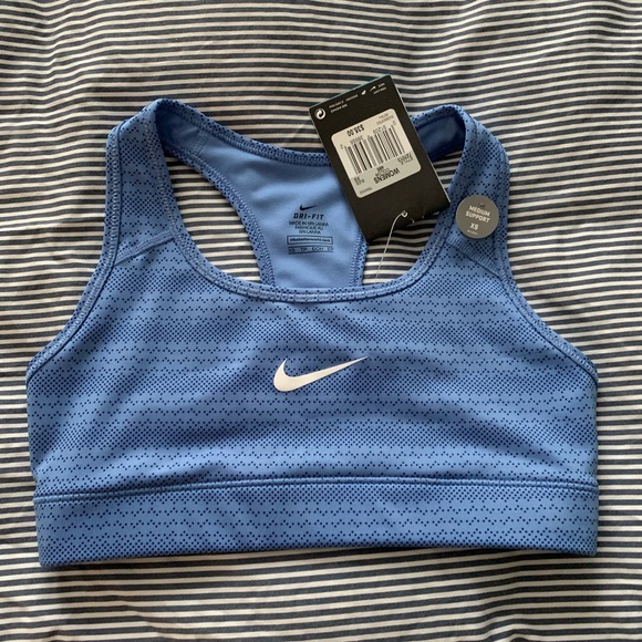 Nike Other - New nike women’s sports bra Xs medium support blue